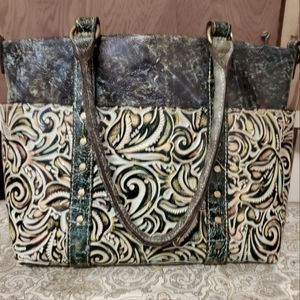 Patricia Nash Tote 🔥 Last price drop I will away early Oct/Nov 🔥